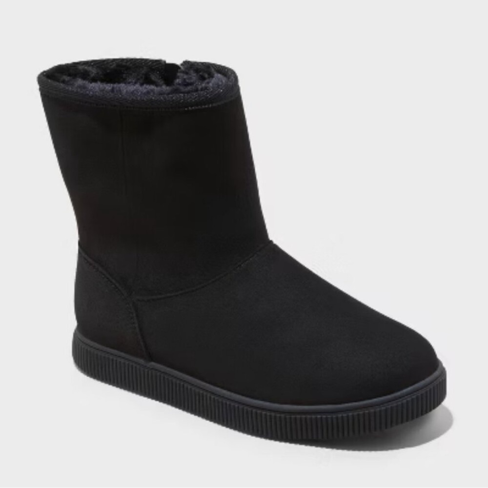 Cat & Jack Black Faux-Fur Lined Kids Boots